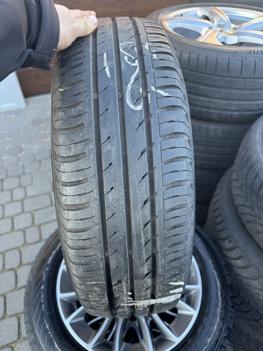 Felgi15 4x98 oryg Fiat 500 opona lato 5mm kpl