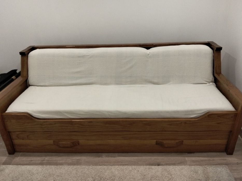 Sofá-cama (dupla) de madeira maciça
