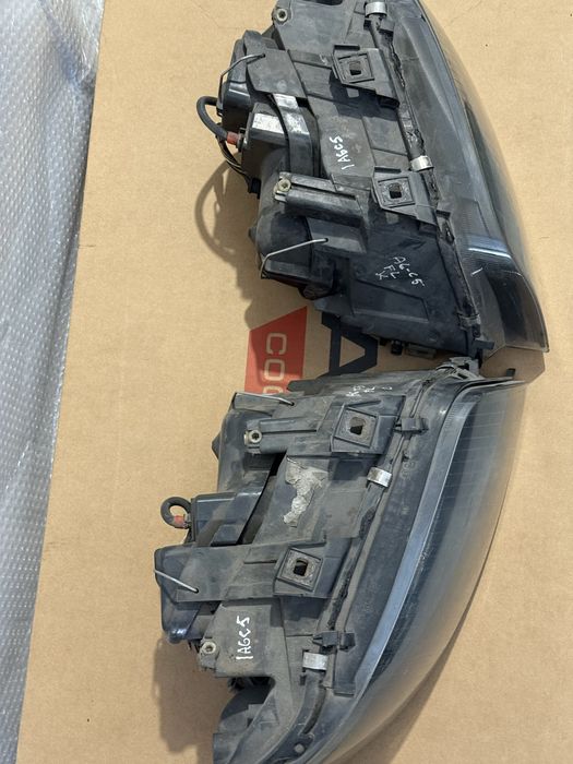 Фари Audi A6C5 рест