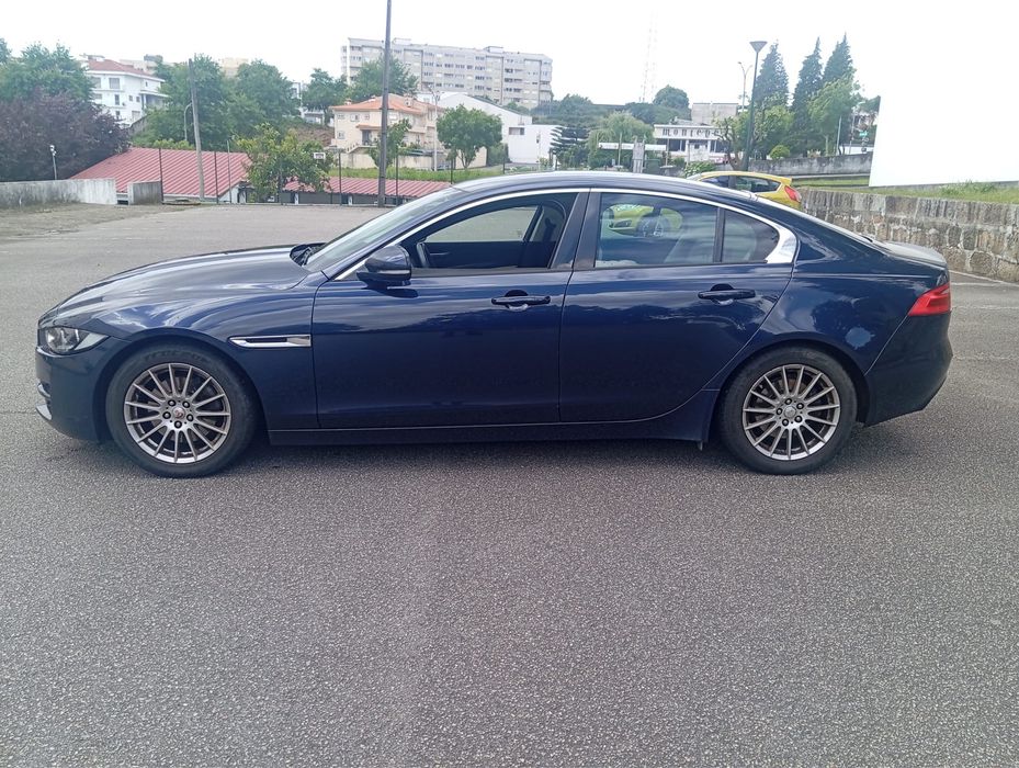 Jaguar XE 2.0 TD - 163CV - 14.000€