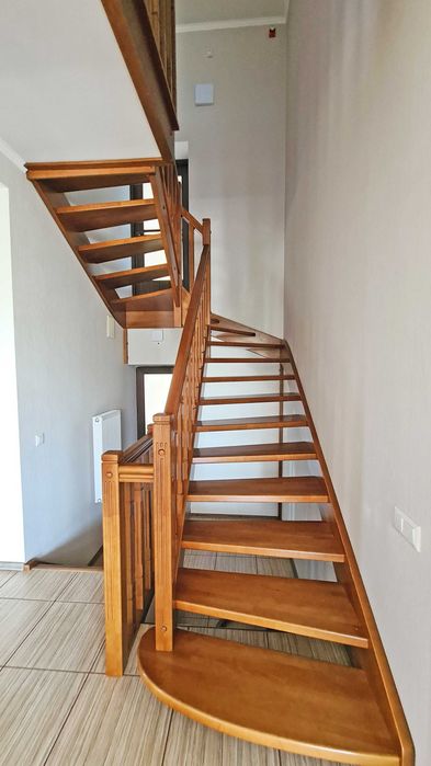 Будинок в с. Погреби  з газом і генератором з сучасним ремонтом