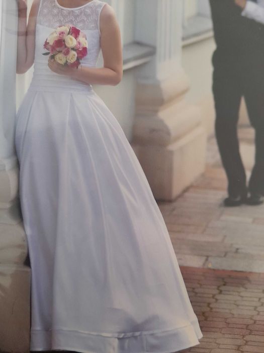 Suknia ślubna + tren + welon