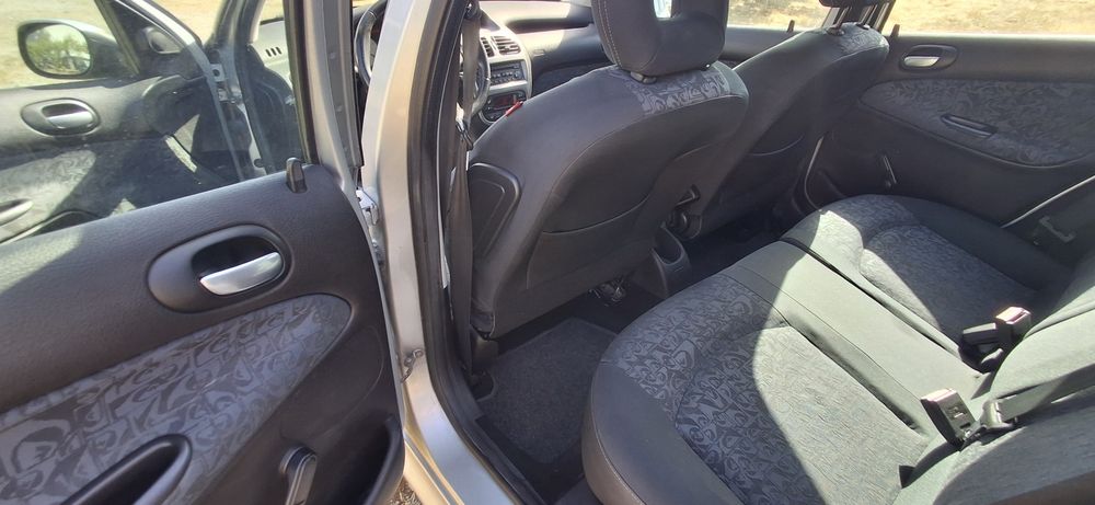 Peugeout 206sw 1.4