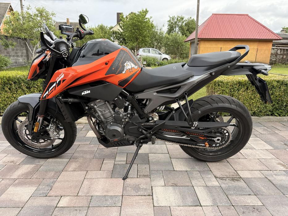 KTM 790 Duke 2024