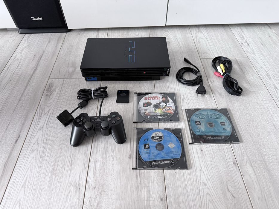 PlayStation 2 PS2 Pad + Karta pamięci + Gry