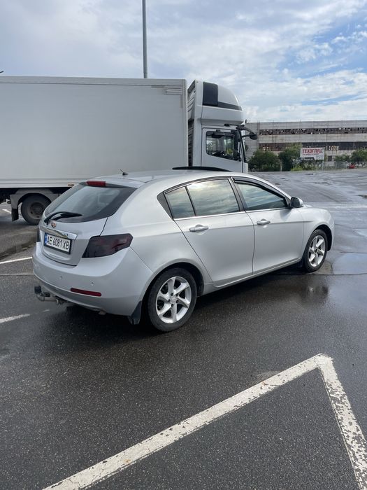 Geely emgrand ec7 с газом