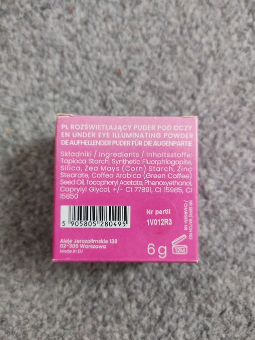 Puder pod oczy Starry Eyed 01 pink nebula