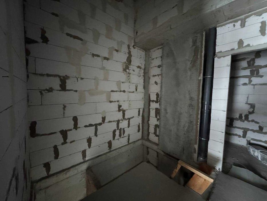 Продам велику 3-кімнатну квартиру в ЖК Гостомель Резідентс