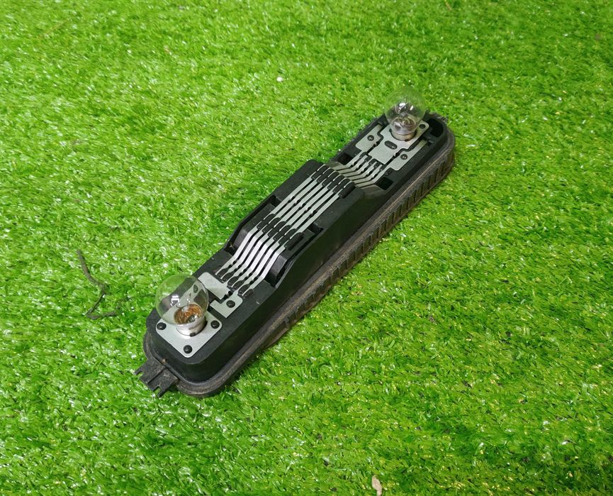 Wkład Lampy tył Lewy Mocowanie żarówek Vivaro Trafic II Primastar 2001