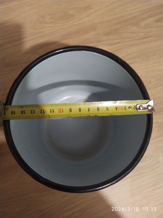 Эмалированная банка, чаша, емкость для круп