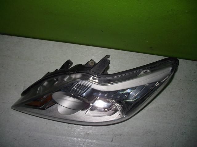 Farol Esquerdo Ford Focus - 2008 / 2011 - F1099