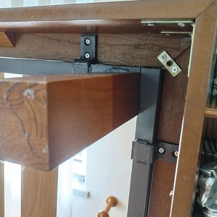 Cama em cerejeira com estrado