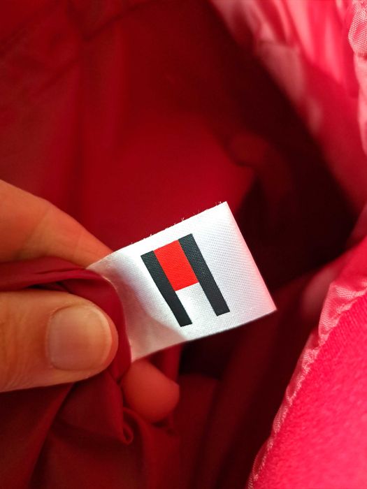 Saco Tommy hilfiger,  em tecido vermelho