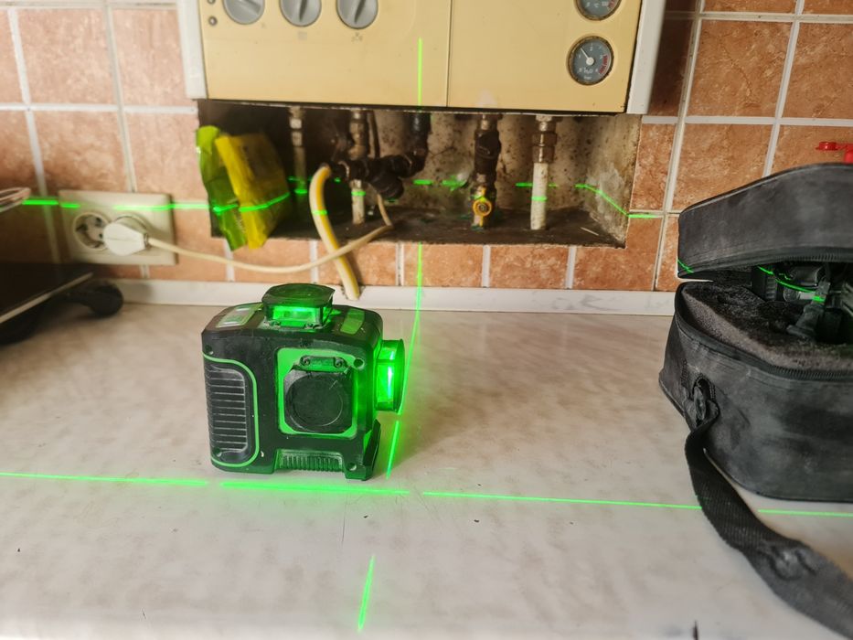 Лазерный нивелир kaskad.