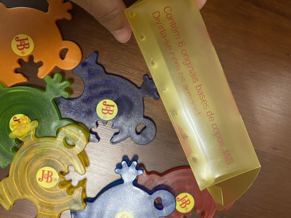 Bases para copos J&B