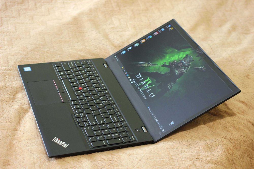 Lenovo P52s/i7-8565 8х/NvidiaQuadroP500 2GB/16GB/SSD512/АКБ5ч/15ipsFHD