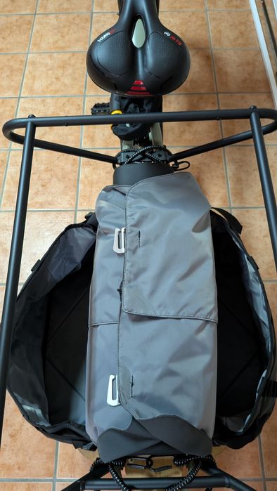 BTWIN R500E Bicicleta Eléctrica de Carga Traseira