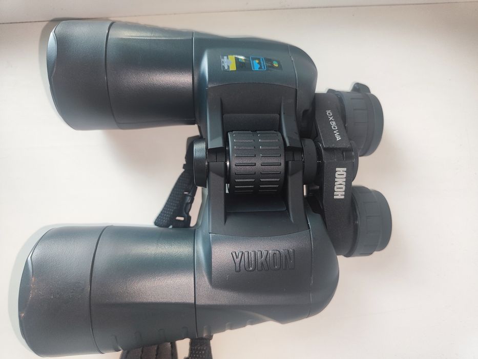 Бінокль YUKON 10x50 WA