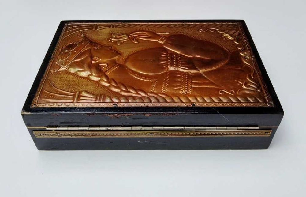 Шкатулка - чеканка СССР