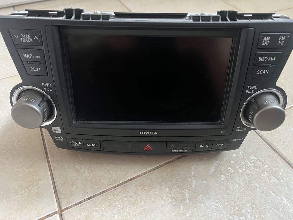 Штатна магнітола Тойота