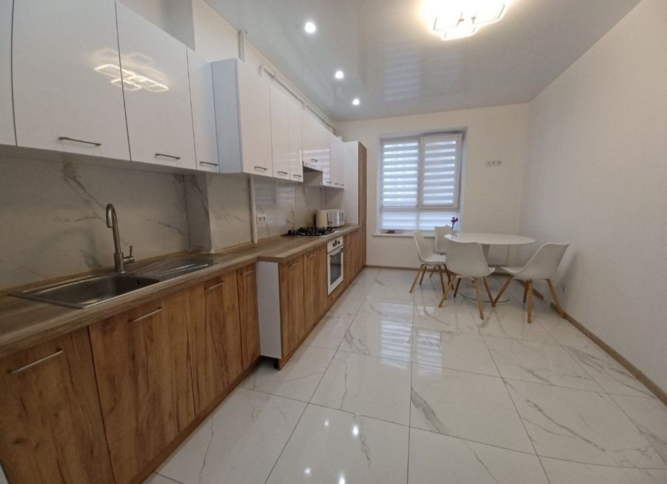 Здається простора 2х км квартира!!!