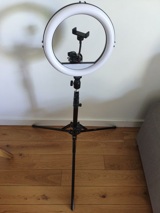 Lampa Led Ring Hama +  Statyw