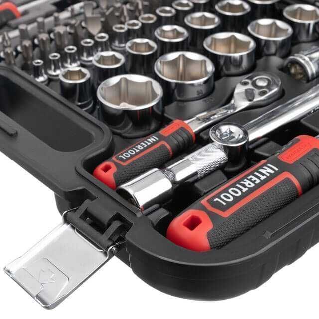 Набор инструмента ключів головок 82од, Cr-V STORM INTERTOOL ET-8082