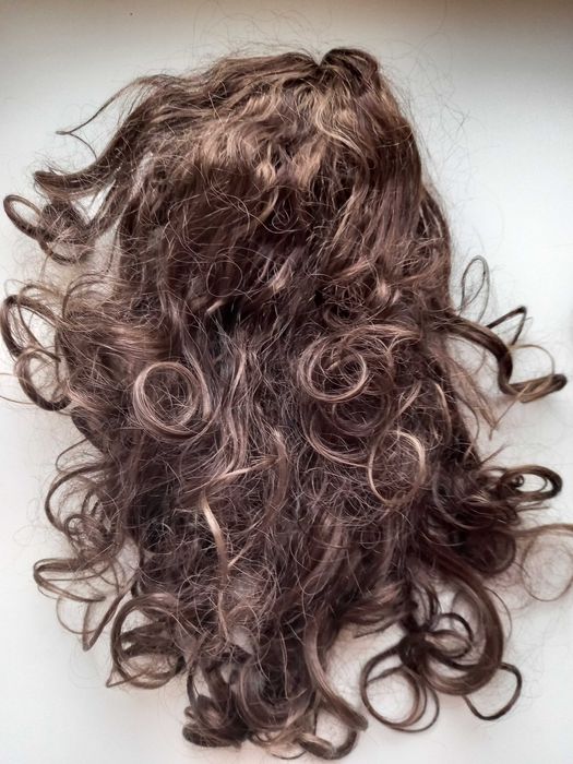 Шиньон, накладний хвіст