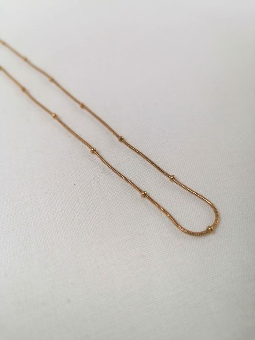 Golden Thread Necklace64730220847745121