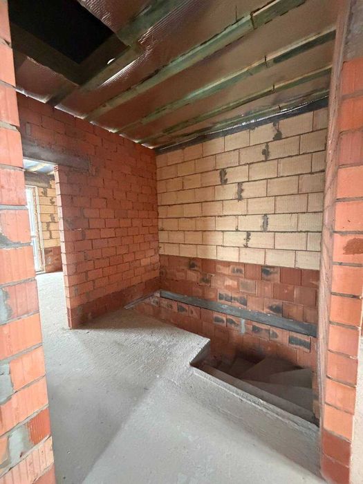 Продаж сучасного кутового таунхауса 107 м².Петропавлівський ліцей