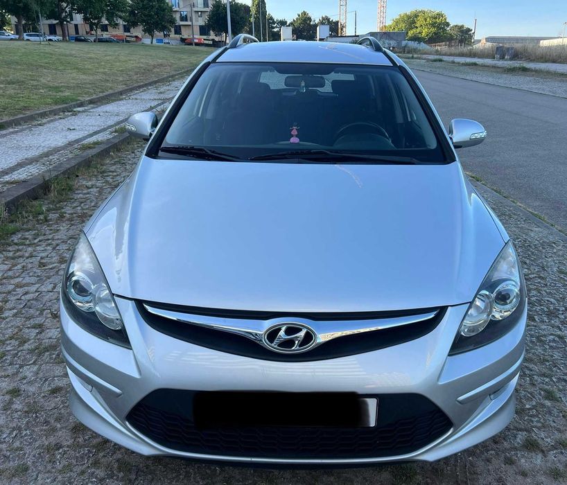 Hyundai i30 CW iMotion 1.4 - 2012 | 147.000 km | Estado Impecável