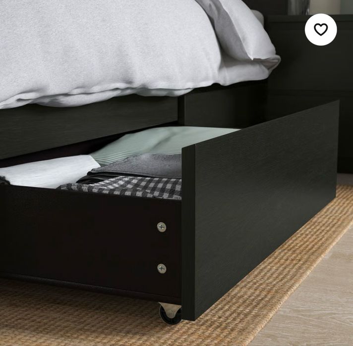 Cama casal com arrumação e colchão