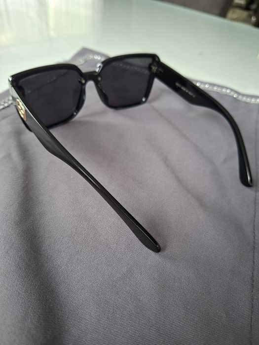 Damskie okulary przeciwsłoneczne Gucci