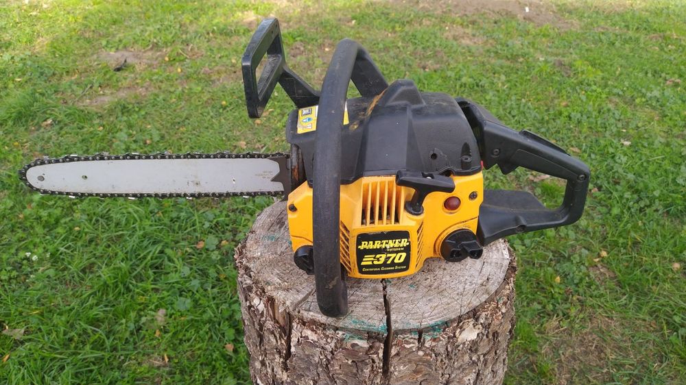 Piła spalinowa Partner .