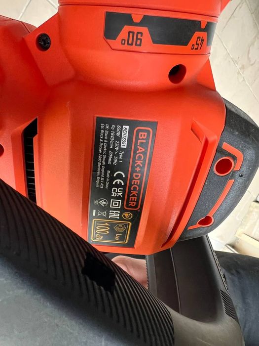 Кущоріз електричний BLACK+DECKER BEHTS551