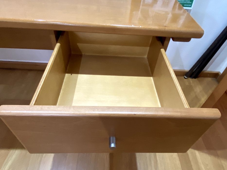 Mesa Escritório - Look Minimalista - NEGOCIÁVEL