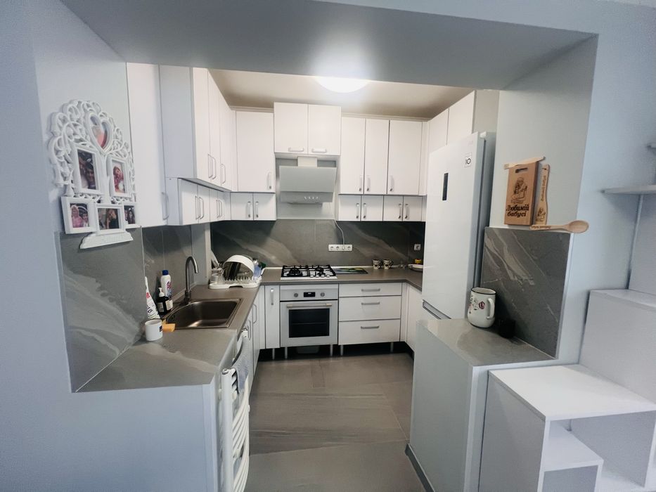 Продаж будинку в м. Берегове ( спокійний район), 120 кв. м, 4 сотки ділянки - View 4