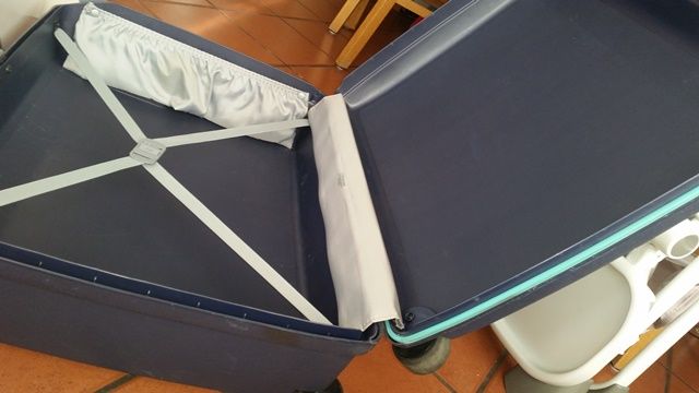 Mala de porão rígida Samsonite com  código de segurança