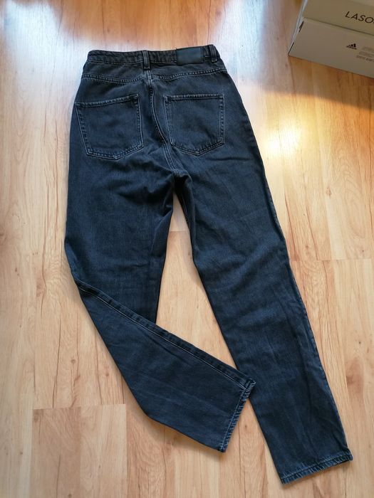 spodnie mom jeans