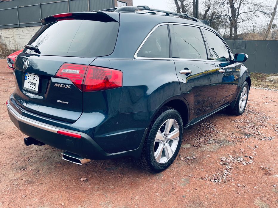 Acura MDX семь мест полная комплектация