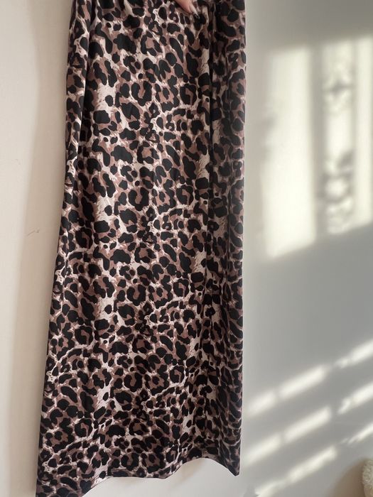 Spodnica panterkowa dluzsza nowa