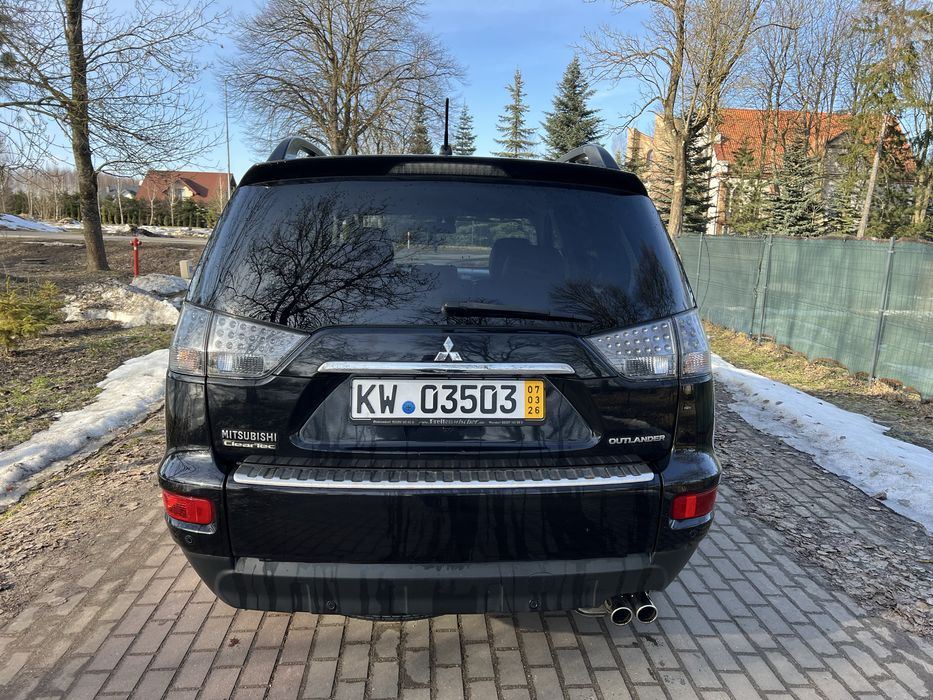 •Mitsubishi Outlander• 2011rok• 2.2 di-d• 1 wlaściciel• z Niemiec•