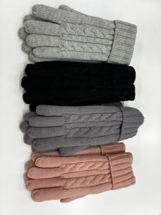 Продам перчатки женские