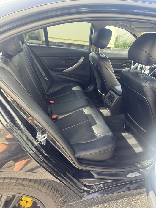 Vendo bmw 320d f30