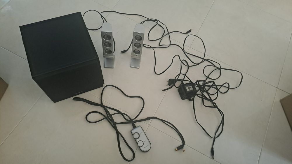 Colunas + Subwoofer Creative