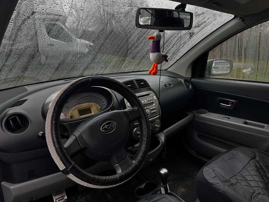 Subaru Justy 2010