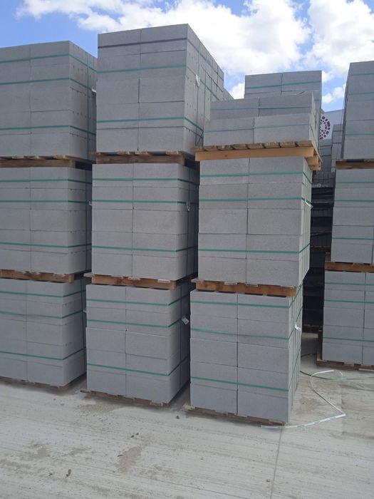 Шлакоблок,,кільця,,незнімна опалубка . блоки фунд..