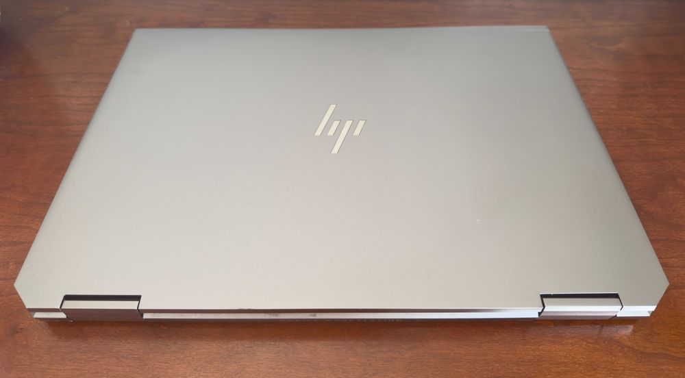 Zbook Studio G5 X360 Ecran 4k Tatil+PEN/i7-9850H/64Gb/1TB/Quadro P1000