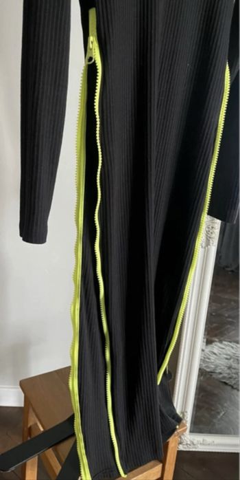 Sukienka bawełniana z długim rękawem-czarna