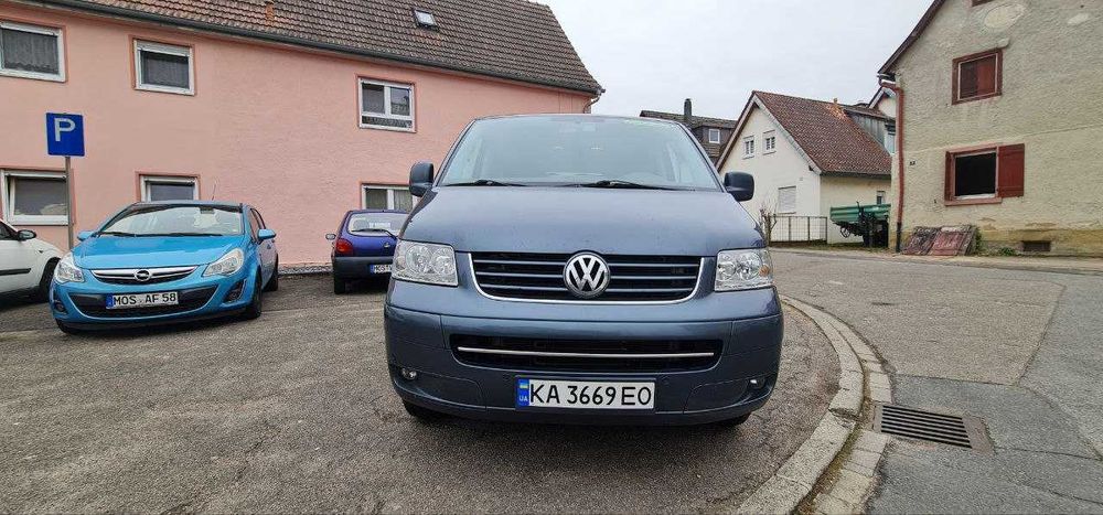 Volkswagen Multivan T5 2005 Українська реєстрація